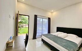 Amadeo Guest House